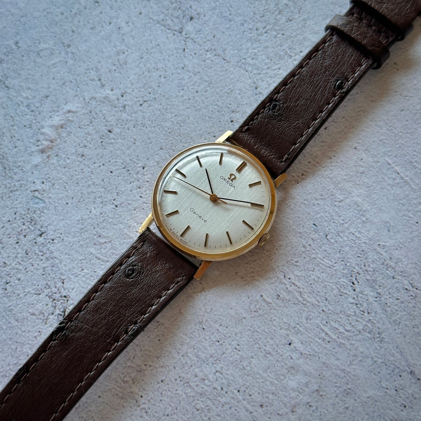 Omega Genève Watch (9K Yellow Gold)