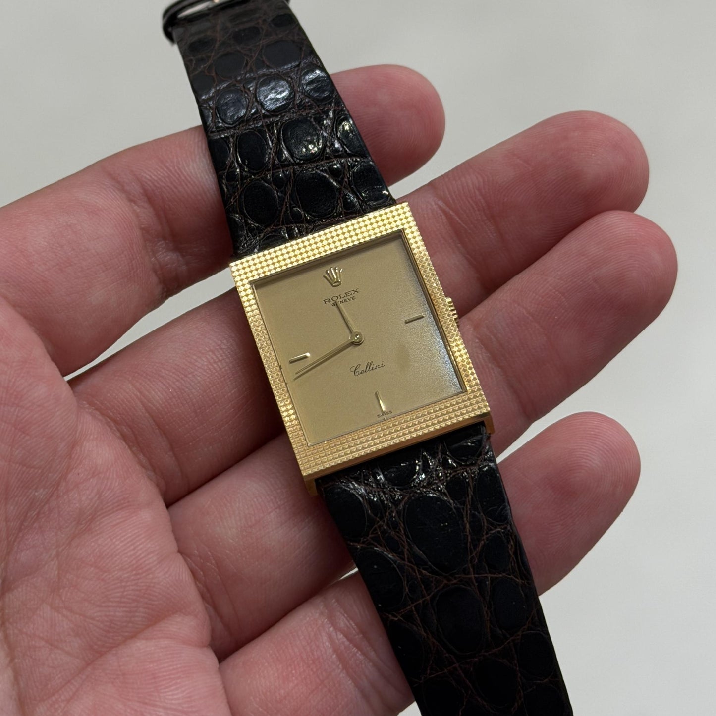 1996 18K Rolex Cellini 4127 Hobnail Full Set Watch