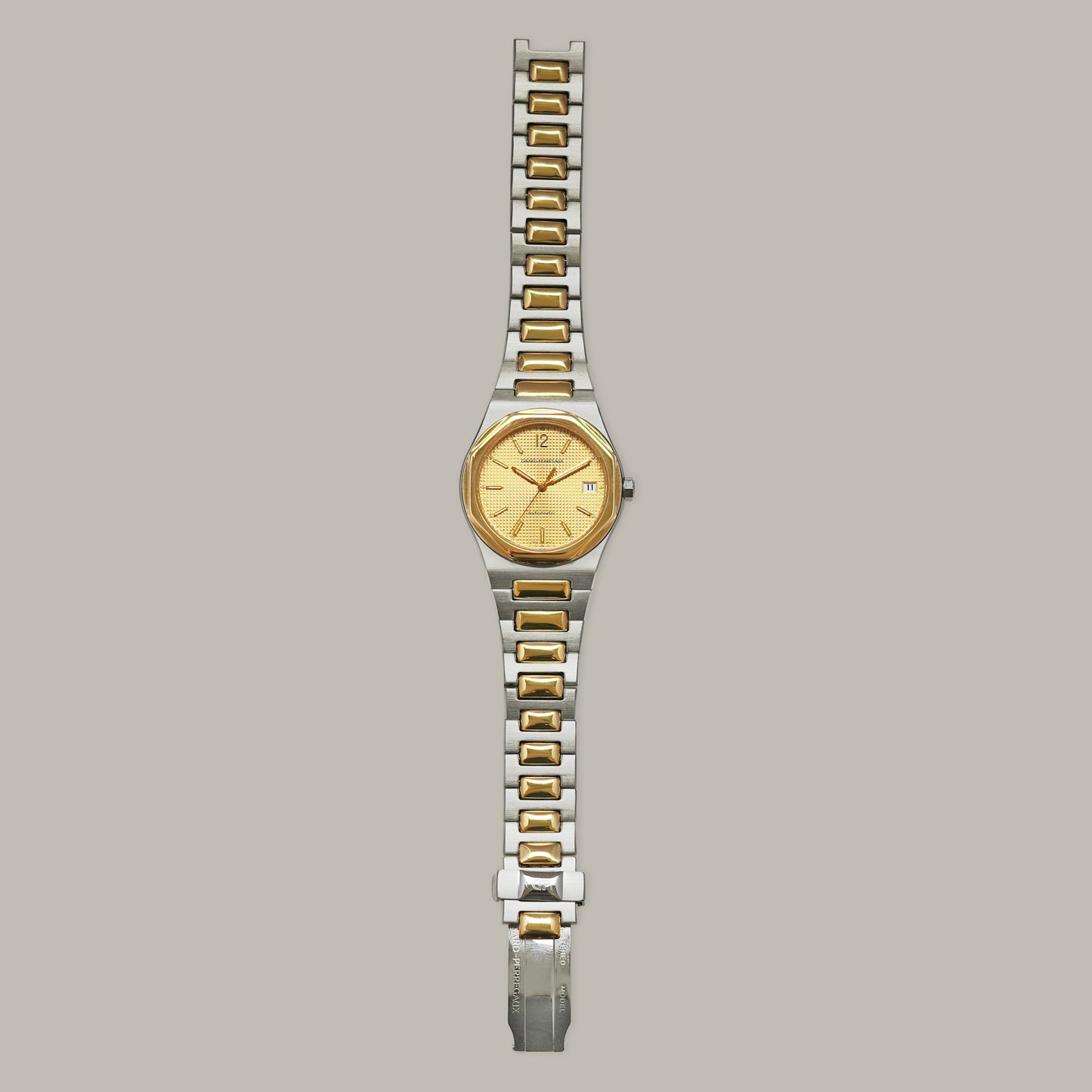 Girard-Perregaux Laureato Watch