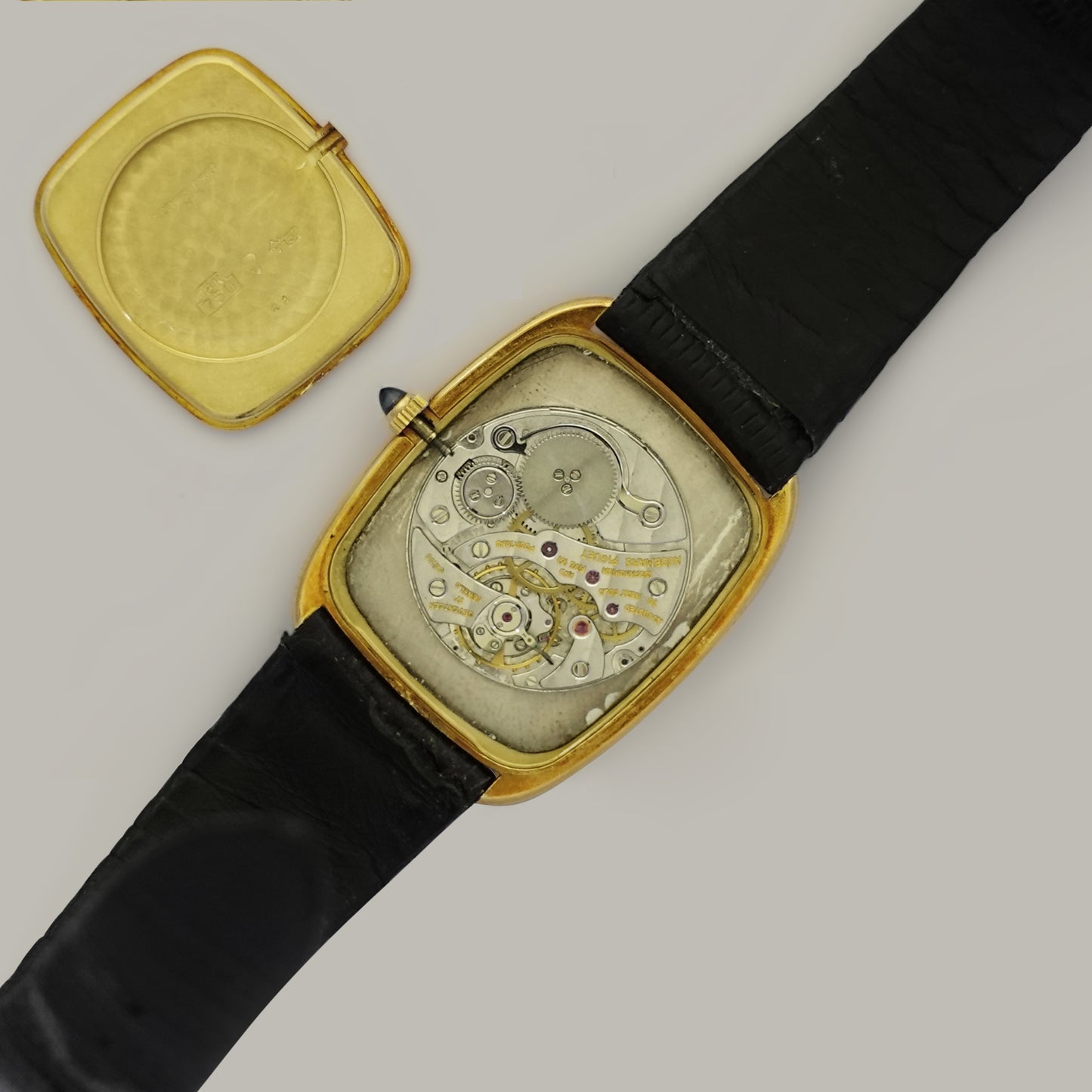 Audemars Piguet "Extra Plate" Ellipse Watch (18K Yellow Gold)