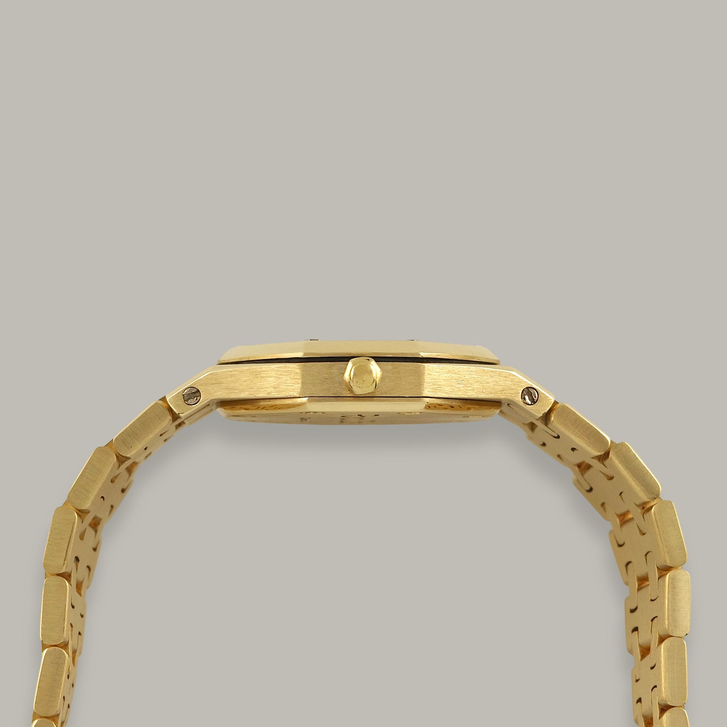 18K Audemars Piguet Ladies Mini Royal Oak 26mm Watch