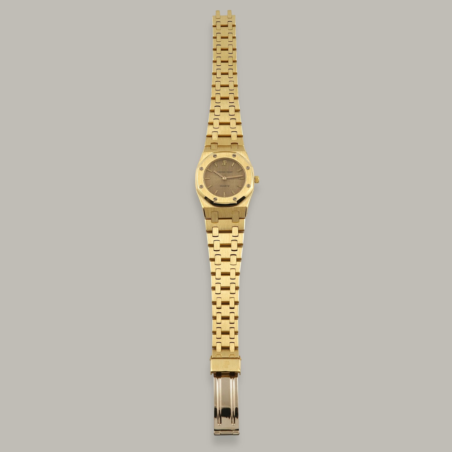 18K Audemars Piguet Ladies Mini Royal Oak 26mm Watch