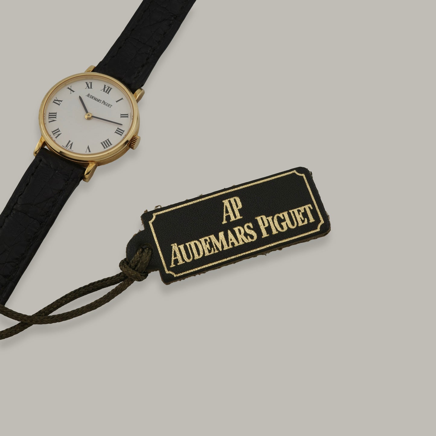 18K Audemars Piguet BA77120 Mini Ladies Watch