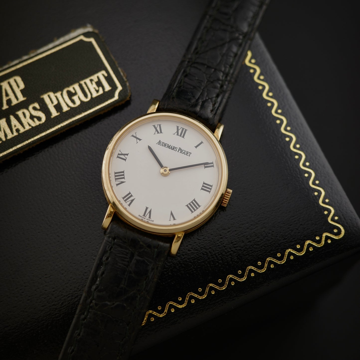 18K Audemars Piguet BA77120 Mini Ladies Watch