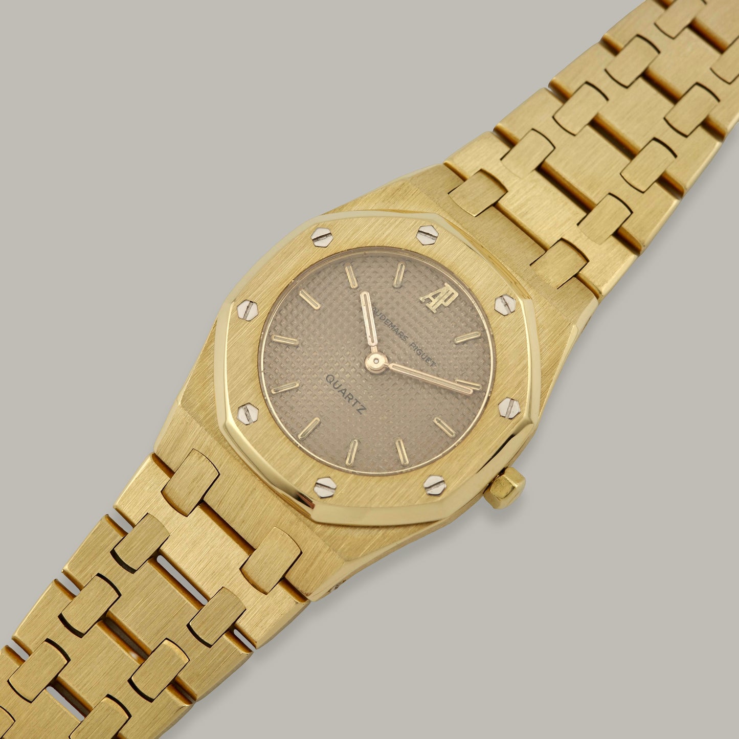 18K Audemars Piguet Ladies Mini Royal Oak 26mm Watch