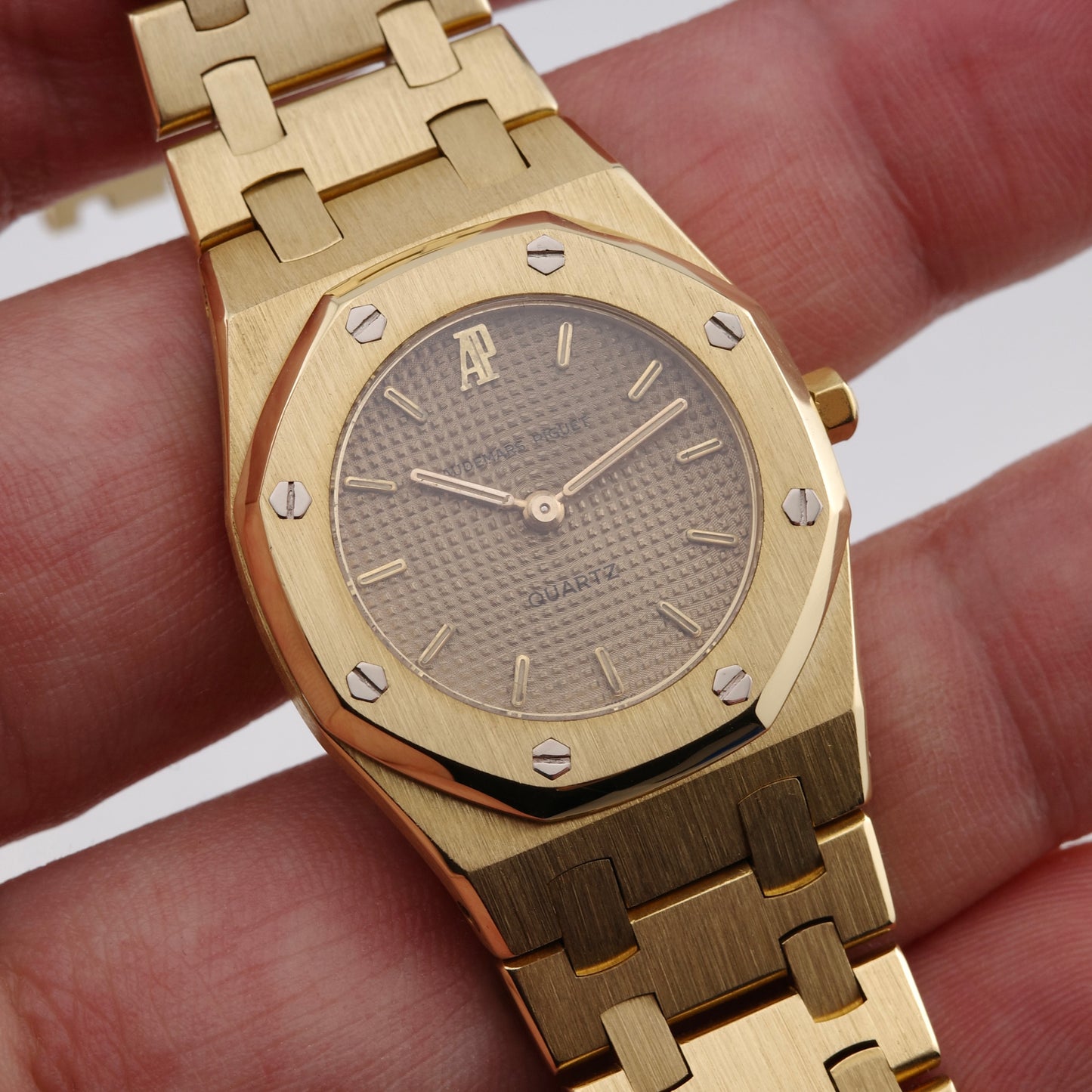 18K Audemars Piguet Ladies Mini Royal Oak 26mm Watch