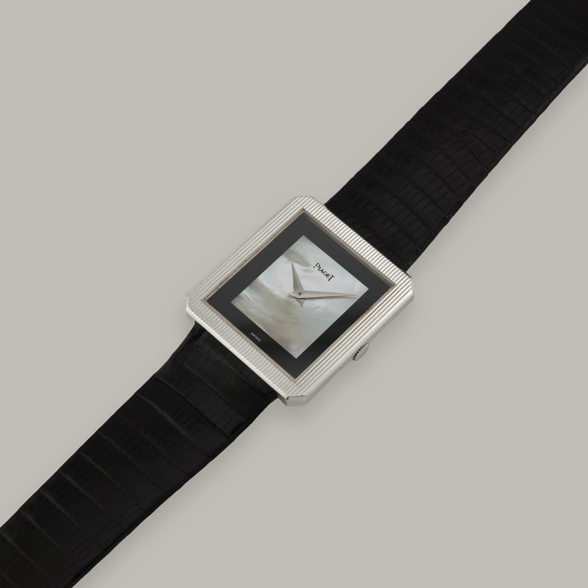 18K Piaget Protocole 9154 Mother of Pearl & Onyx Dial Watch