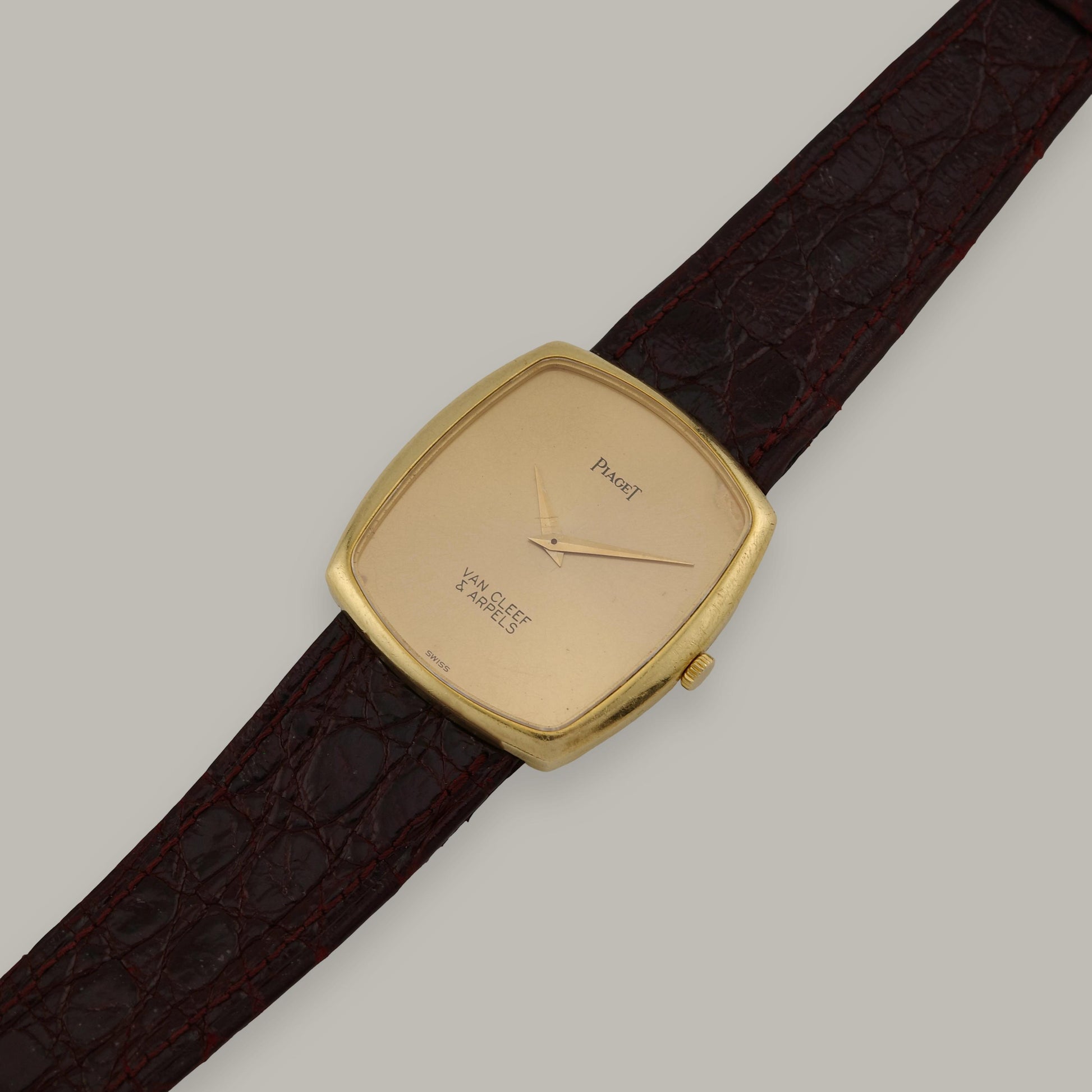 18K Piaget 9741 Retailed by Van Cleef & Arpels Watch