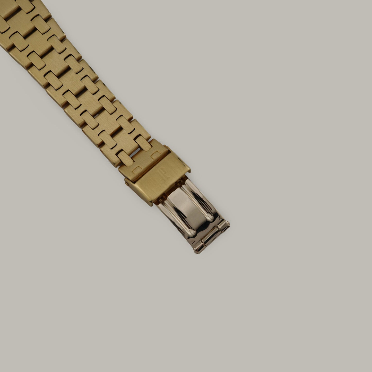 18K Audemars Piguet Mini Royal Oak 6007BA Diamond Dial Watch