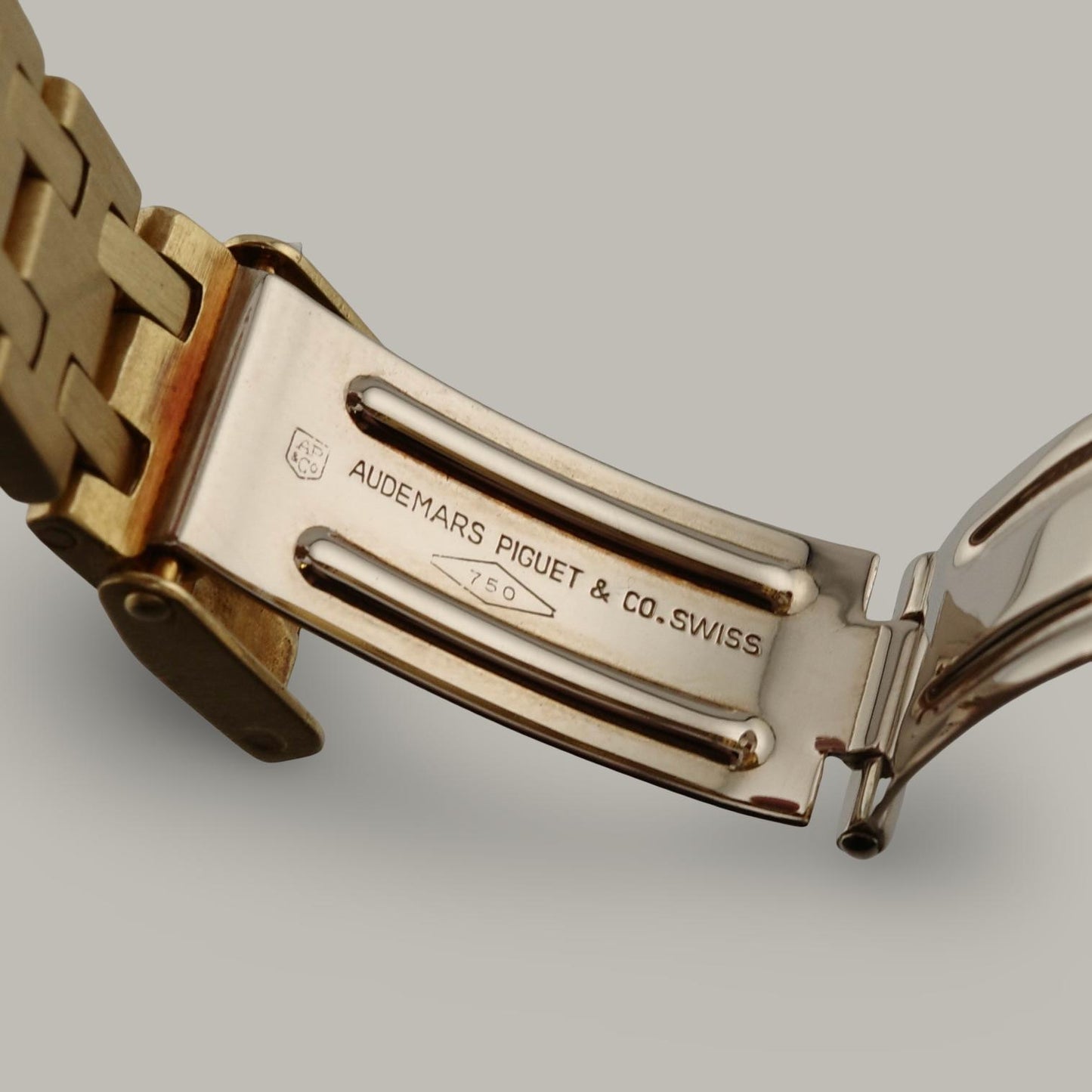 18K Audemars Piguet Mini Royal Oak 6007BA Diamond Dial Watch
