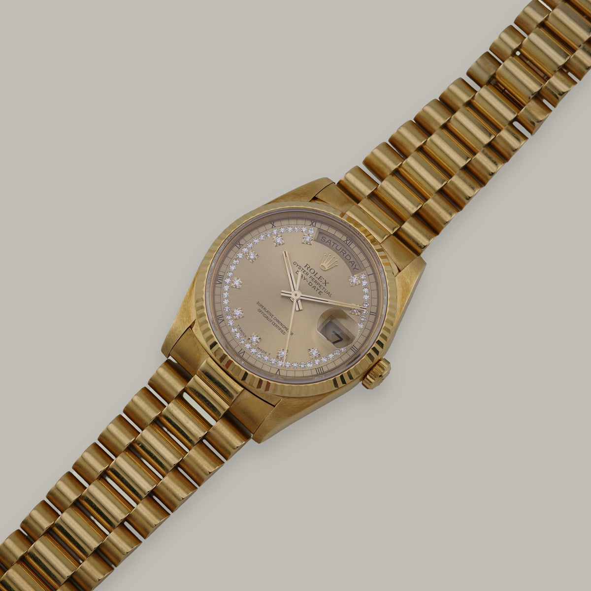 18K 1991 Rolex Day-Date 18238 36mm Diamond String Dial Watch