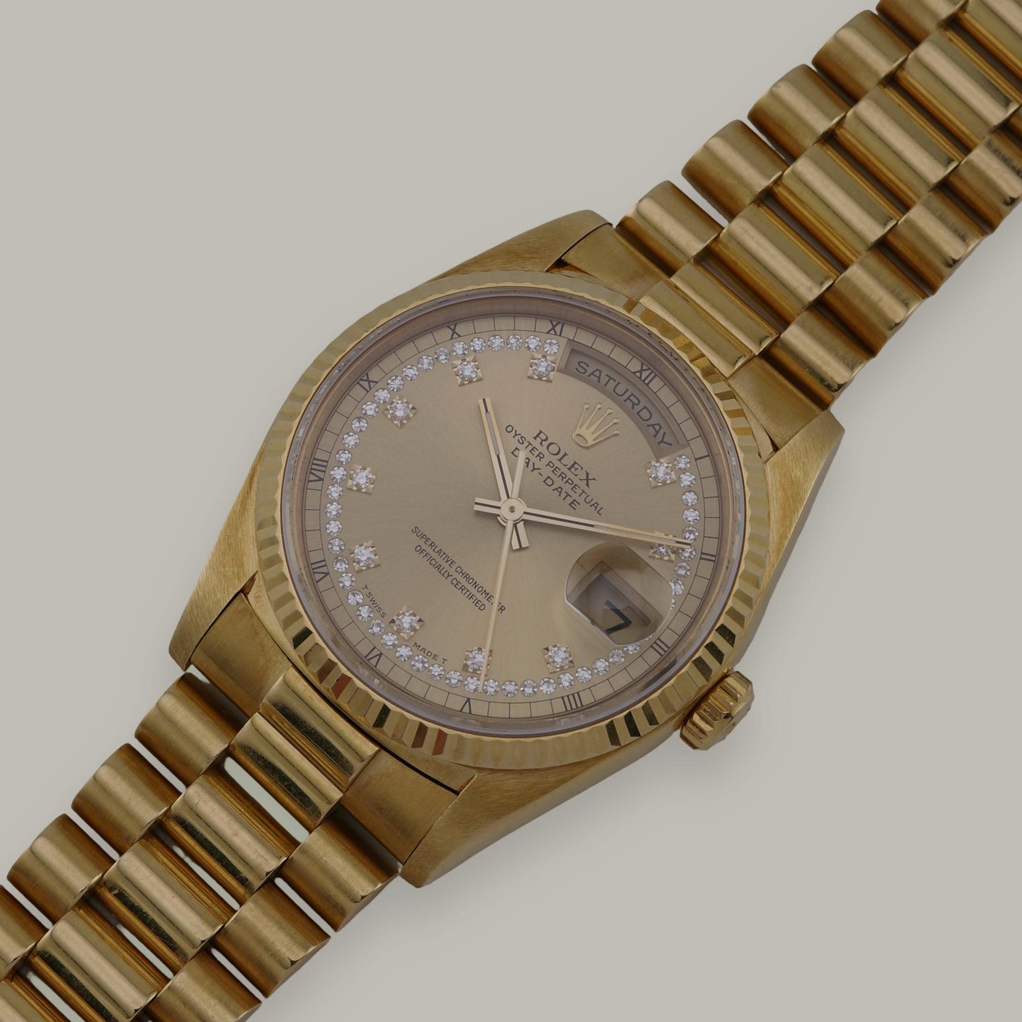 18K 1991 Rolex Day-Date 18238 36mm Diamond String Dial Watch