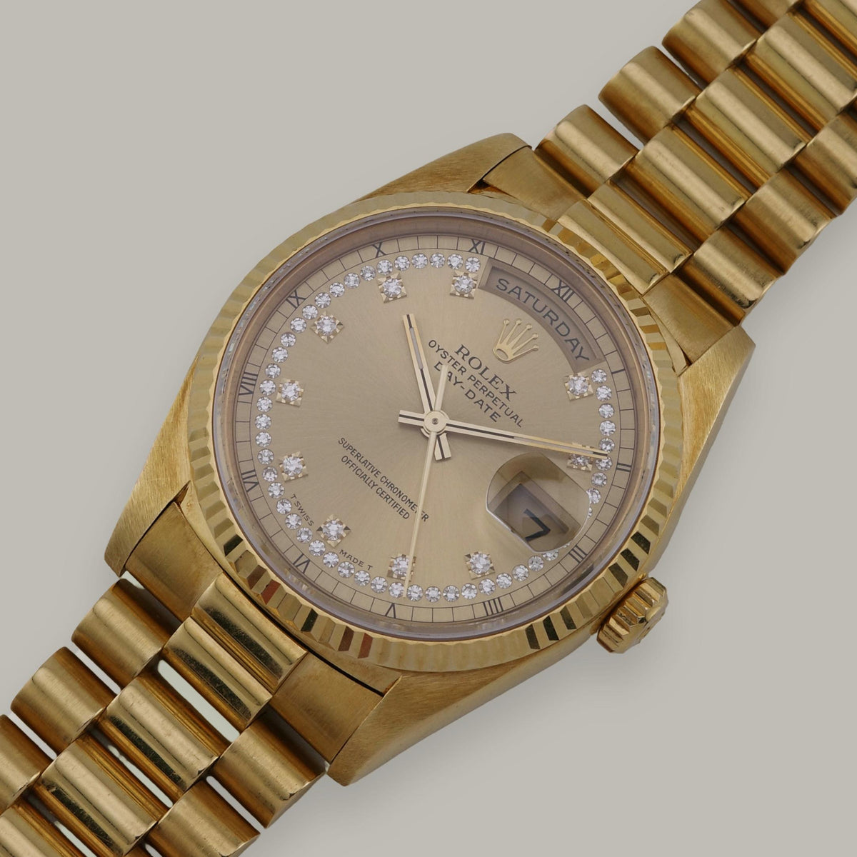 18K 1991 Rolex Day-Date 18238 36mm Diamond String Dial Watch