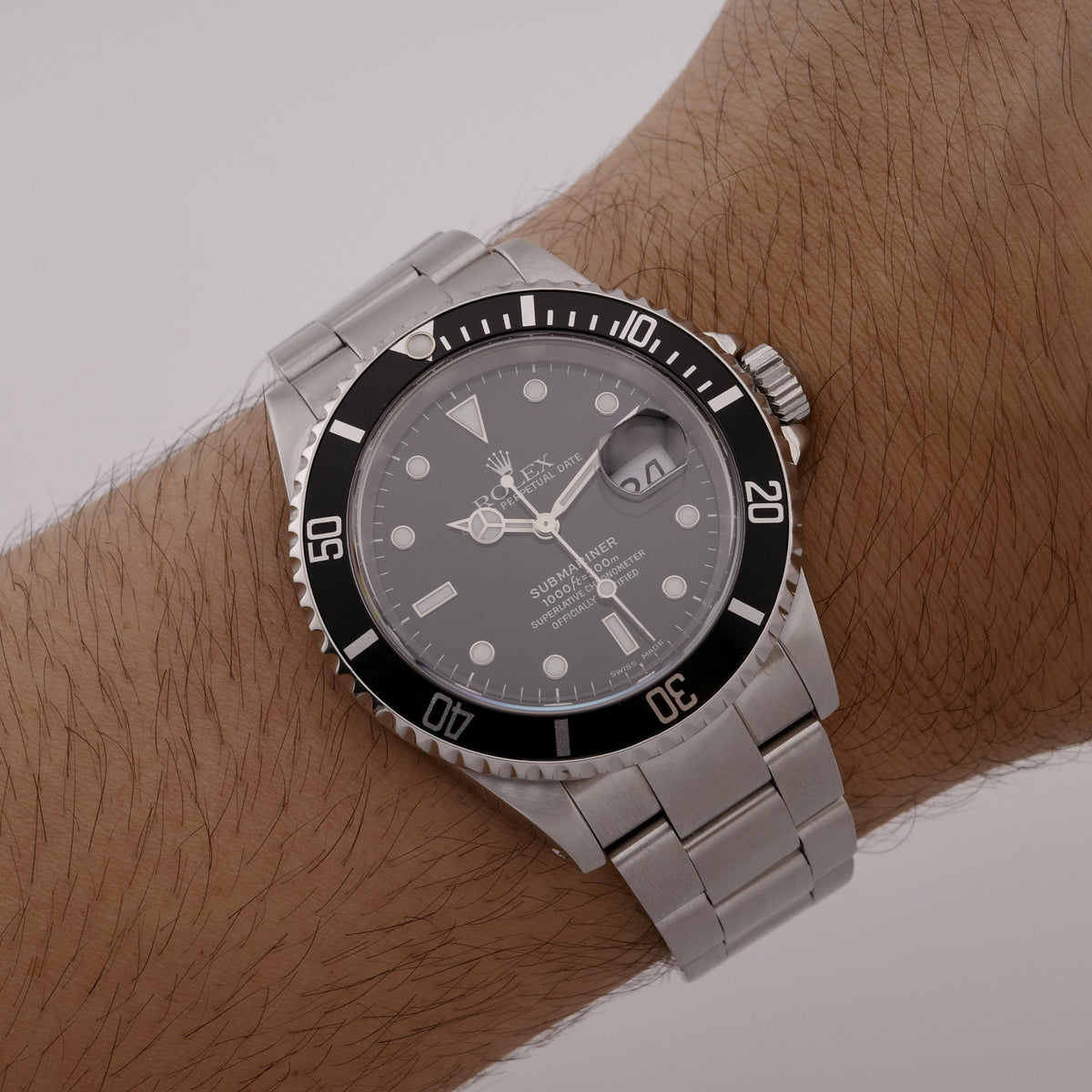 1999 Stainless Steel Rolex Submariner Date 16610 Watch