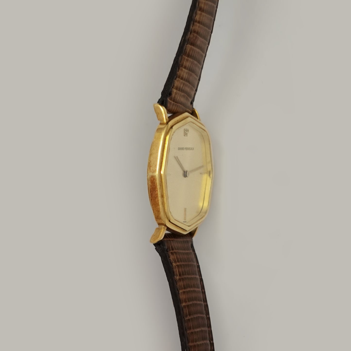 Girard-Perregaux Flower Watch (18K Yellow Gold)